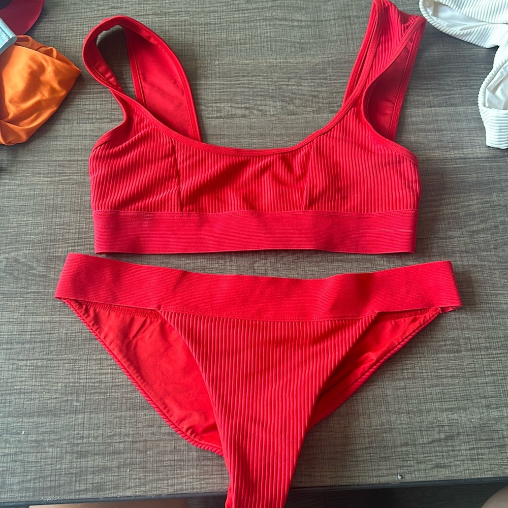 FRANKIES BIKINI SET
